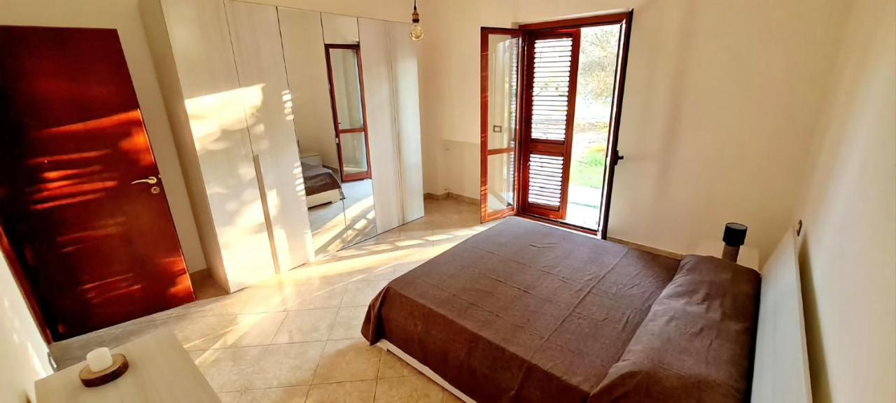 Armonia Apartment Ardore Marina ภายนอก รูปภาพ
